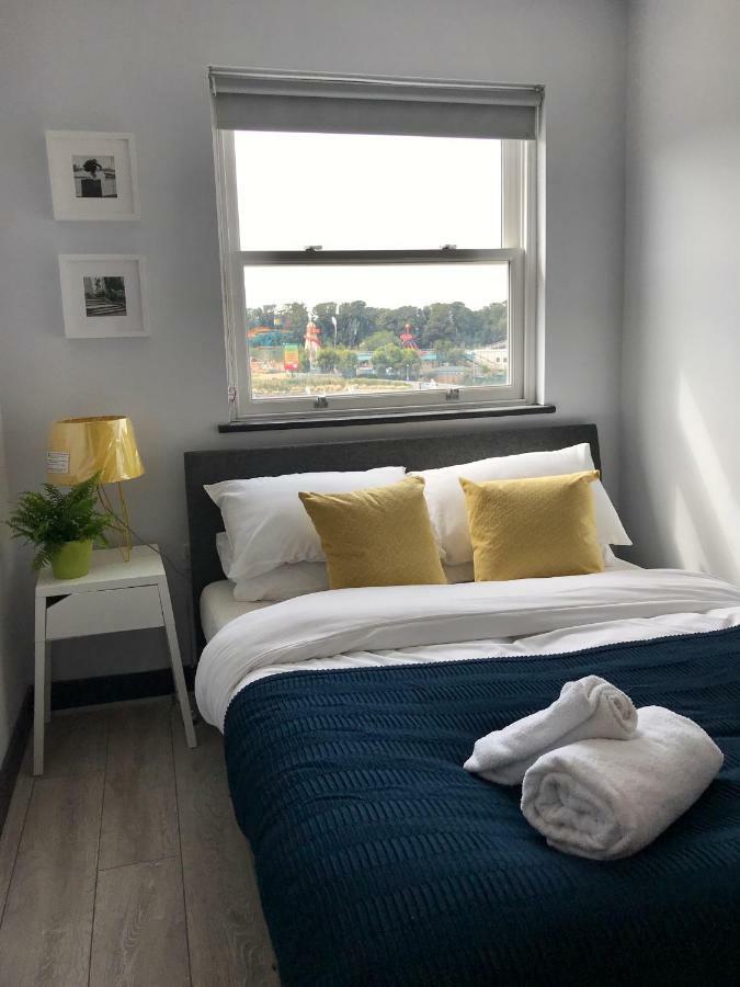 The Sunset Apartment - Margate Beach - By Goldex Coastal Breaks 외부 사진