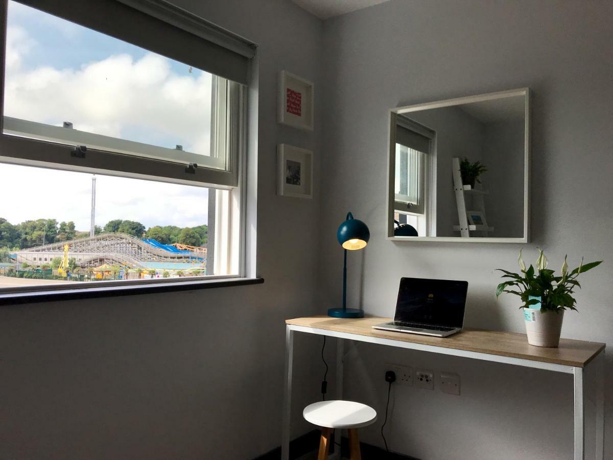The Sunset Apartment - Margate Beach - By Goldex Coastal Breaks 외부 사진