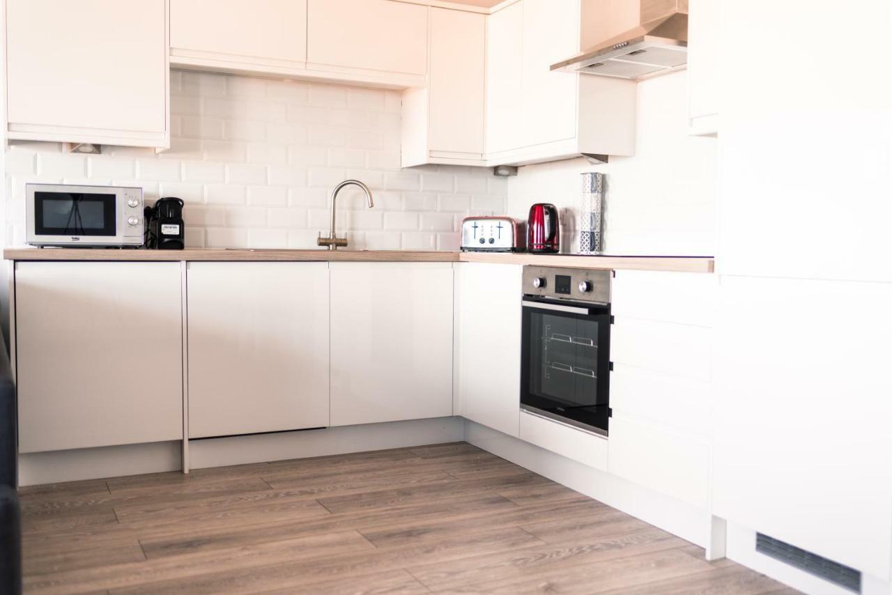 The Sunset Apartment - Margate Beach - By Goldex Coastal Breaks 외부 사진